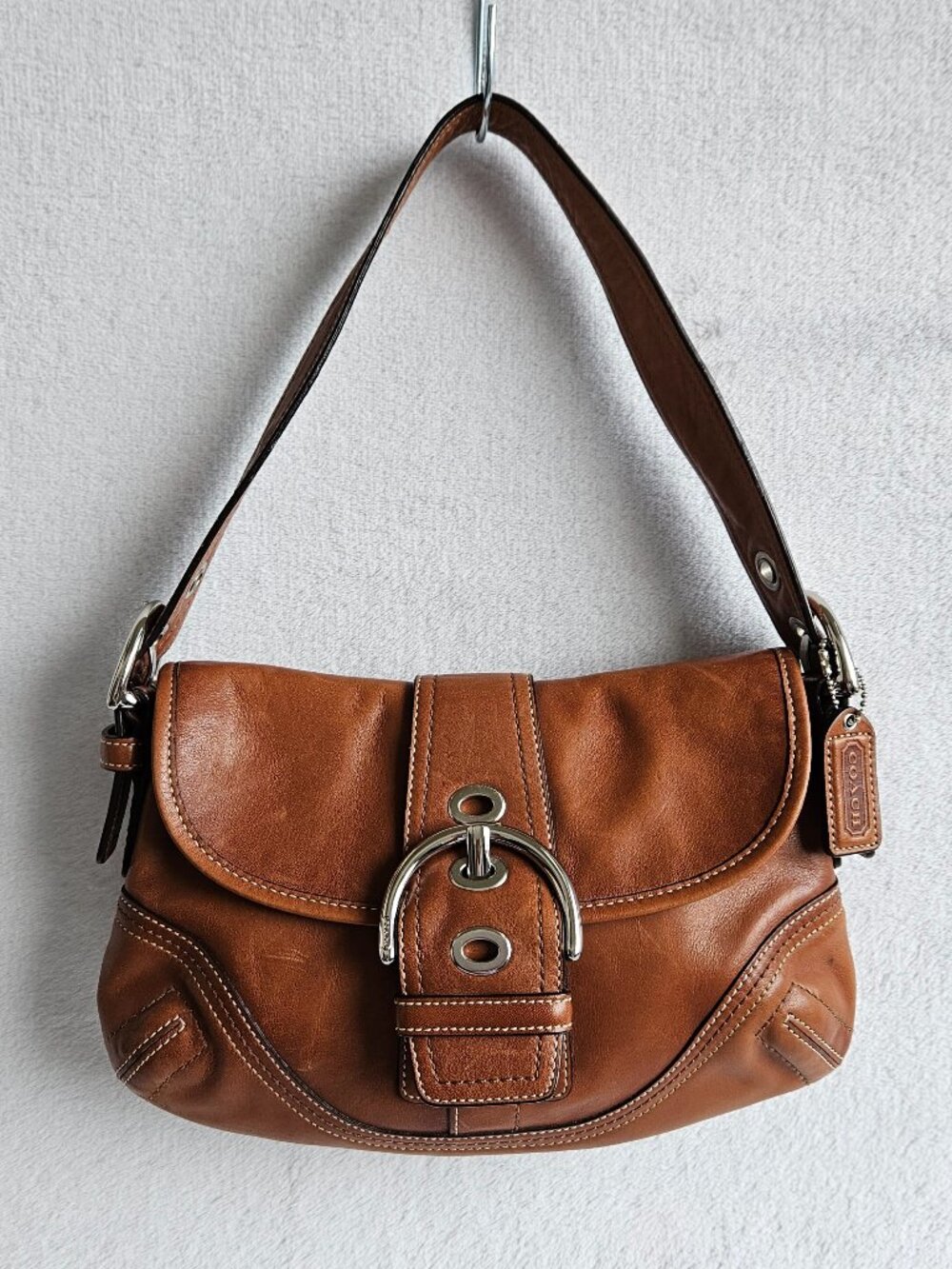 Vintage Coach Y2K Soho Shoulder Bag F10188 British Tan Leather Silver Hardware